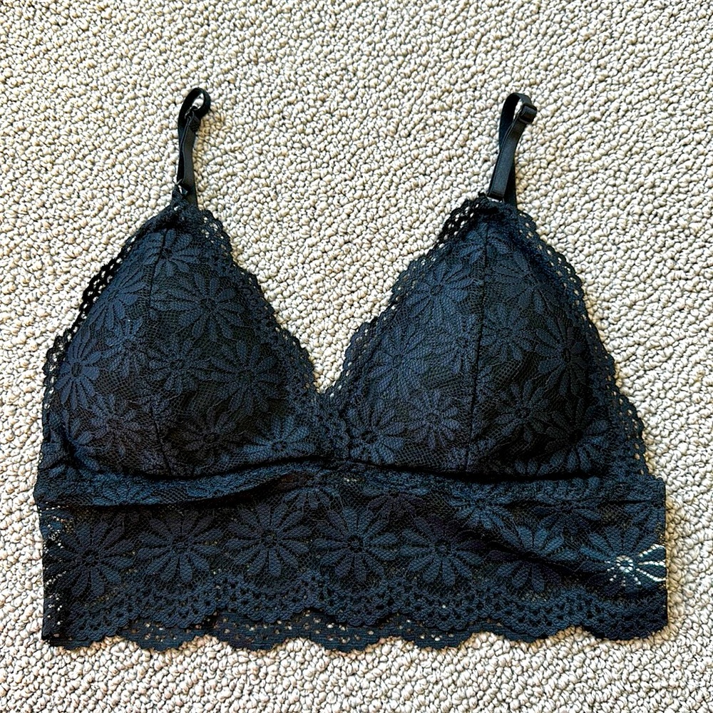 Black lace bralette